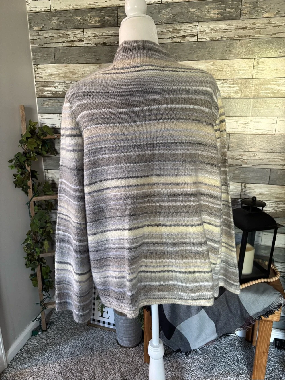 C&C California Mockneck Knit Fuzzy Cozy Striped Sweater Womens Size 2XL